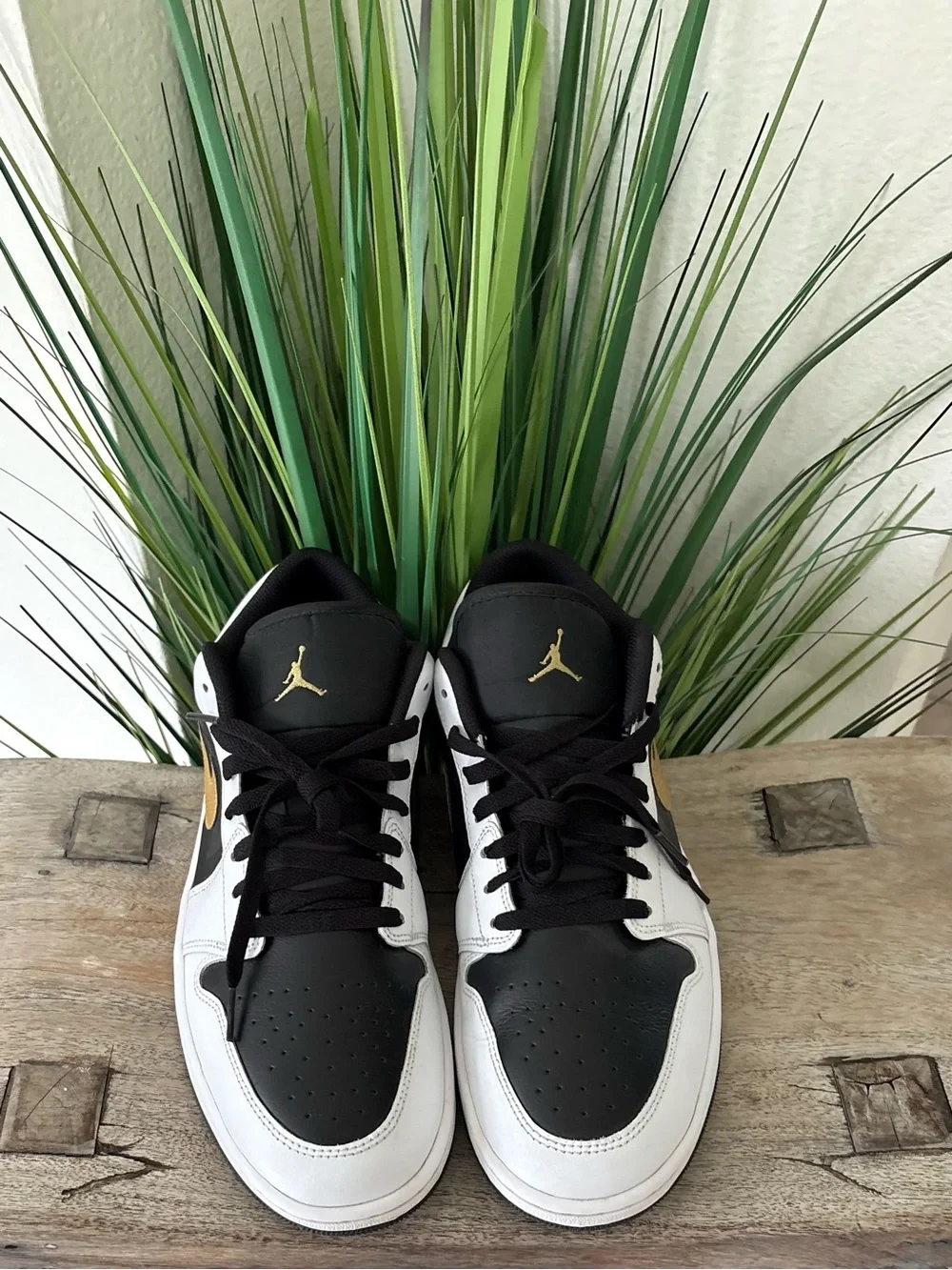 Air Jordan 1 Low White Metallic Gold Black Sneakers